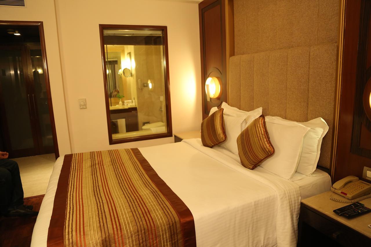 Hotel The Acura, Bmk Gurgaon Exterior foto